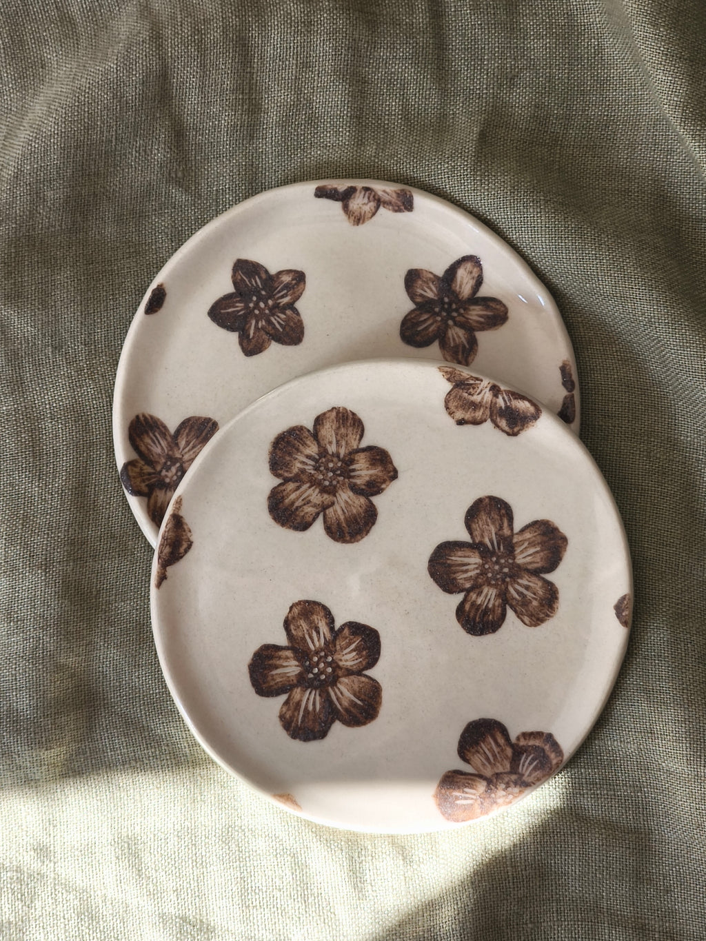 Petite assiette fleurs (Vide Atelier)